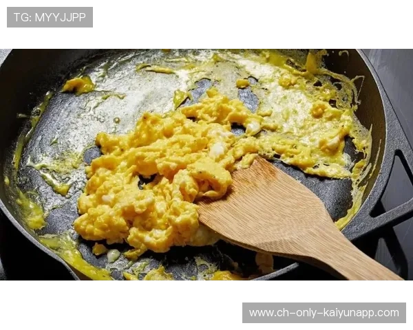 世界冠军直播翻车被妈妈催洗澡——电竞奇才的温馨日常 世界冠军直播翻车被妈妈催洗澡——电竞奇才的温馨日常