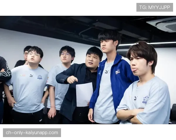 冠军教练被邀请参与国家队执教顾问组提升国内战术水平，冠军教练sk